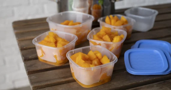 close-up-food-preservation-method (1)